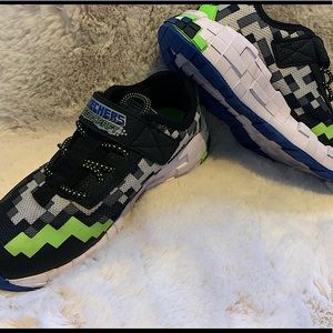 Sketchers Megacraft shoes size 1